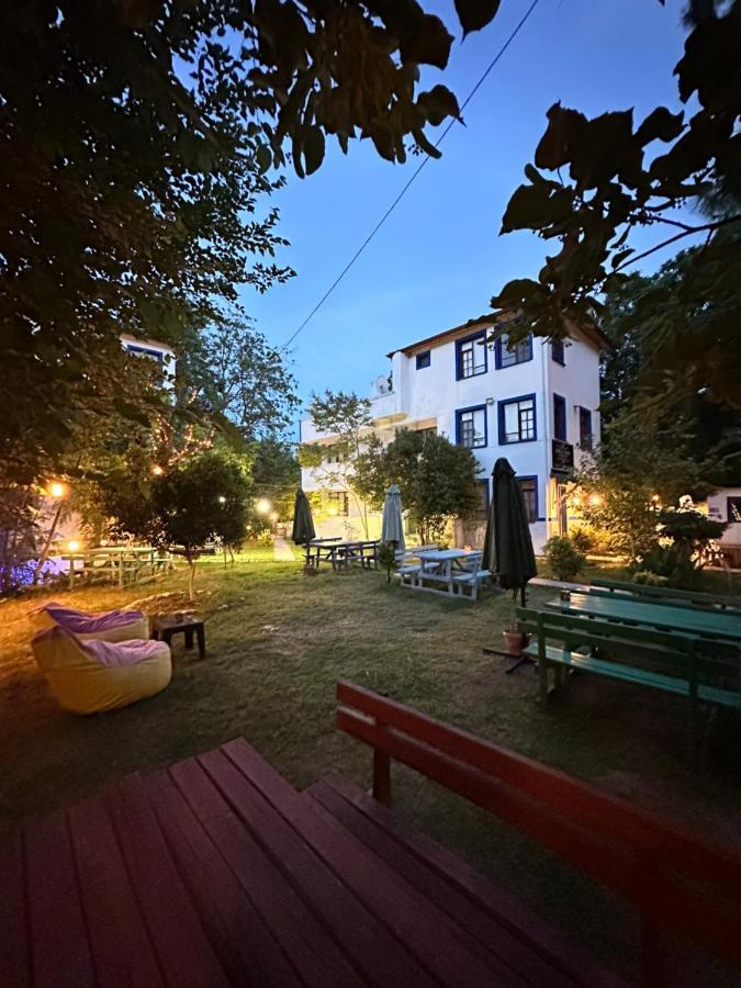 Sakliderebutikotel Edremit  Exteriör bild