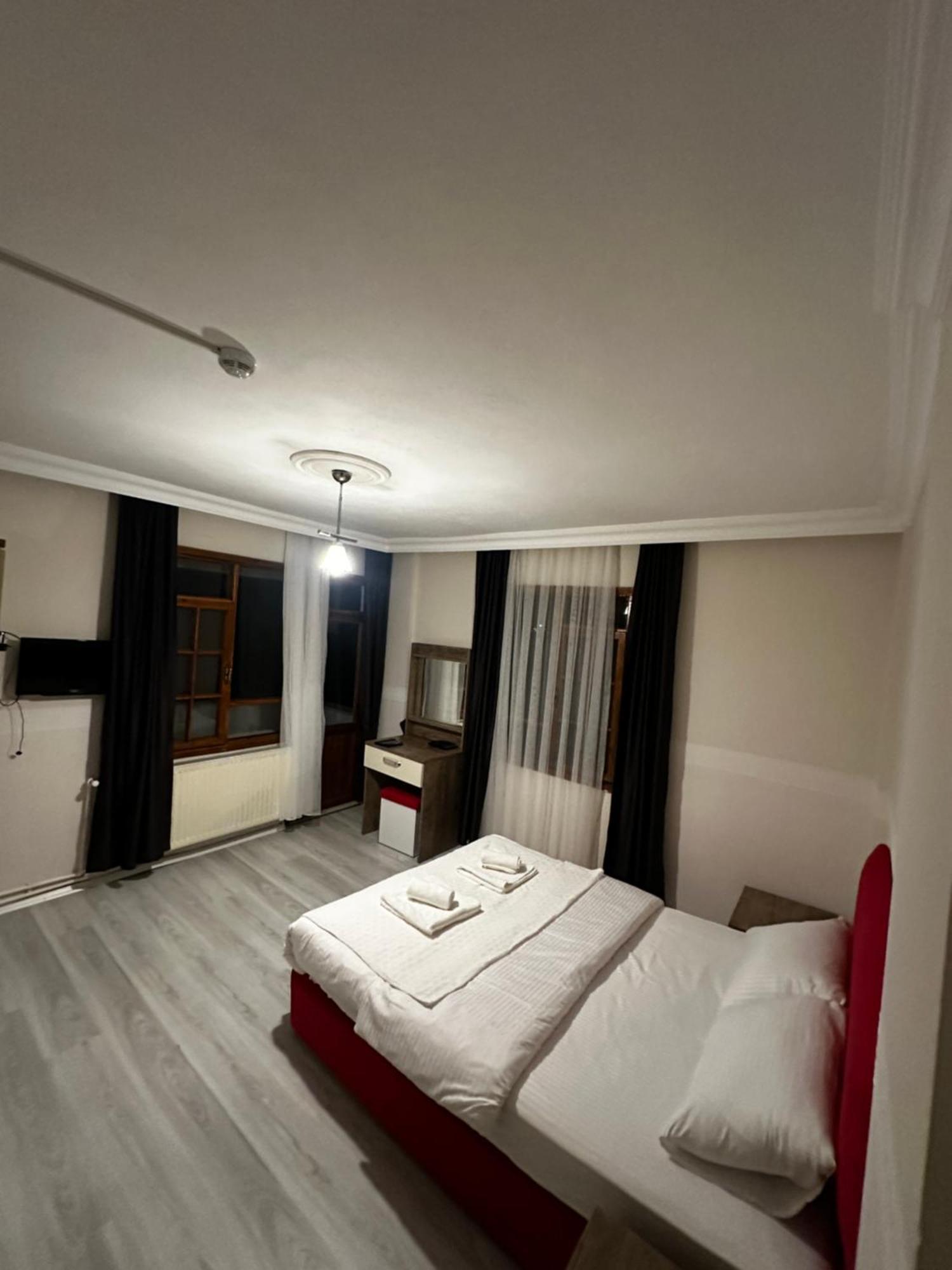 Sakliderebutikotel Edremit  Exteriör bild