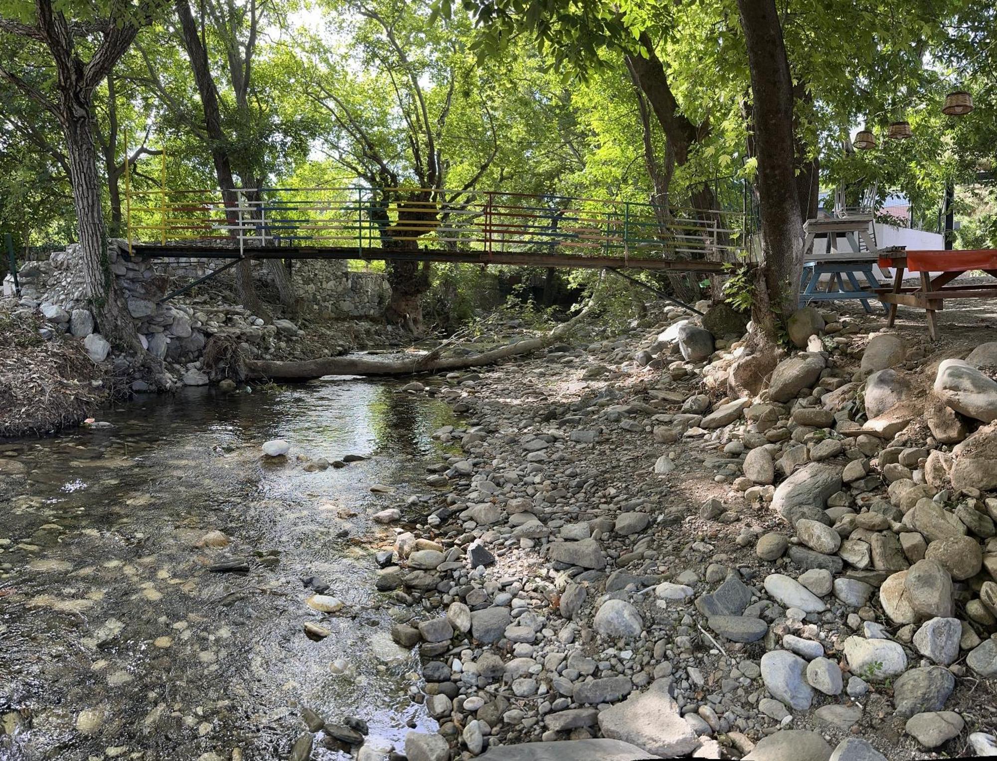 Sakliderebutikotel Edremit  Exteriör bild